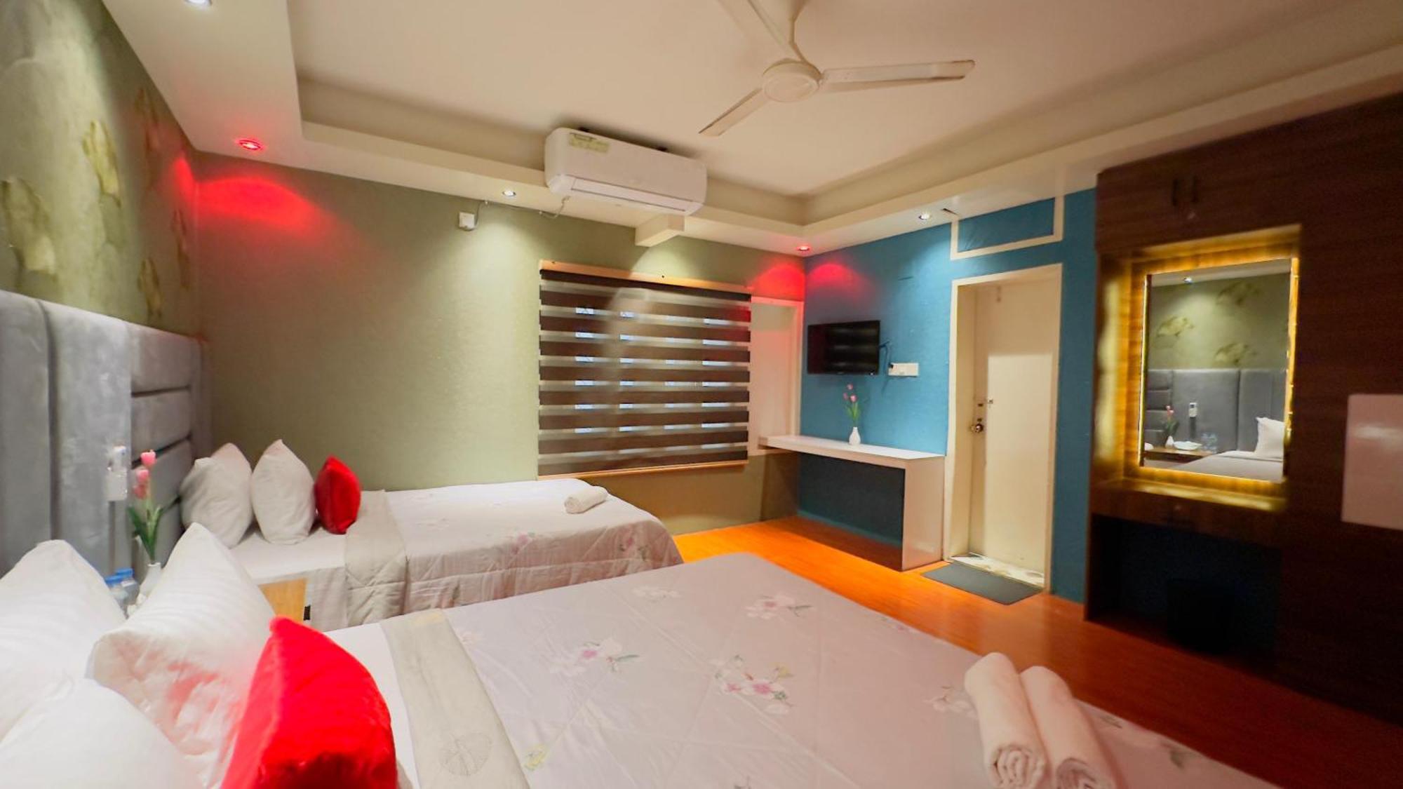 Rezala Restaurant And Residence Dhaka Exterior photo